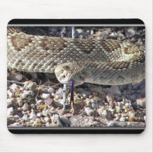 "Rattler que busca el ratón" Mousepad. Alfombrilla De Ratón