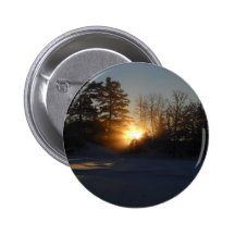 Rayos ligeros de la salida del sol de enero pins