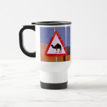 Recepción detrás de saudí tazas de café