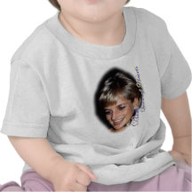 Reina de Diana de corazones Camiseta