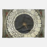 Reloj en el Duomo por Uccello, arte renacentista Toallas De Cocina