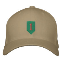 Remiendo grande del rojo uno gorra de beisbol