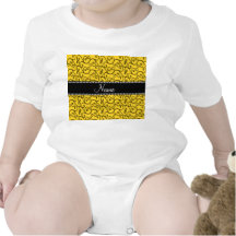 Remolinos conocidos personalizados del amarillo traje de bebé