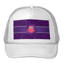 Remolinos lindos de la púrpura del búho gorras