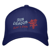 Resaca y nieve del dragón de Sun Gorras De Béisbol Bordadas