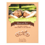 Reserva en tándem de la bici (coral) la foto de la invitación personalizada