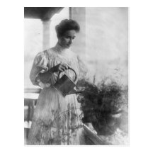 Retrato de las plantas de riego de Helen Keller Postales