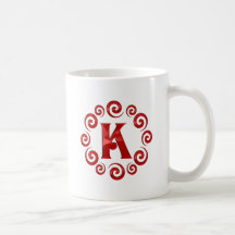 Rojo de la letra K del monograma Tazas De Café