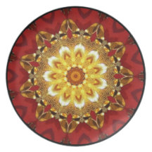 Rojo y placa de la flor de llama del oro plato