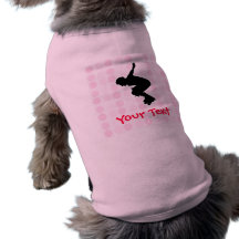 Rollerblading lindo camisa de perro