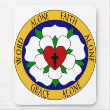 Rosa de Luther blanco y verde Tapetes De Ratón