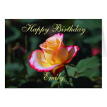 Rosa rojo, amarillo y blanco del feliz cumpleaños  felicitacion 