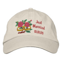 Rosas del anillo de bodas - apenas casados gorra de beisbol bordada