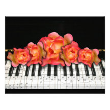 Rosas del teclado de piano y notas de la música anuncios  