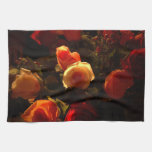 Rosas I - Naranja, rojo y gloria del oro Toalla De Mano