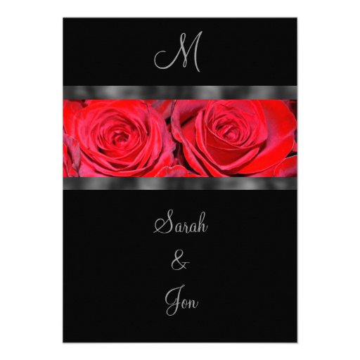 Rosas rojos e invitación negra del boda del monogr