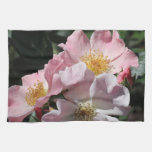 Rosas rosados suaves y bonitos toallas de cocina