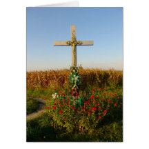 Rumania, capilla del borde del camino, crucifijo, tarjeta