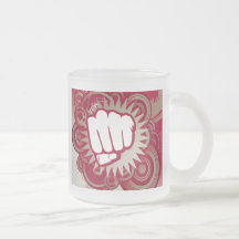 Sacador del puño del vector - rojo original tazas