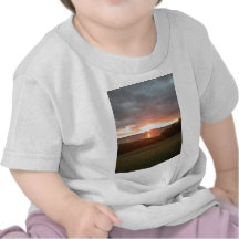 Salida del sol en paraíso camisetas