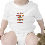 Salvaje sobre arte camisetas
