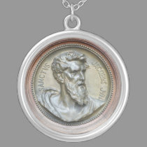 Sanctus Jacobo junio collares