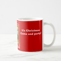 ¡Santa adorna su casa también! Tazas
