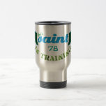 Santo en la taza cristiana del viaje del entrenami