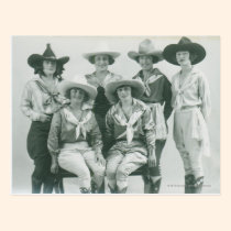 Seis vaqueras en gorras y marcos tarjetas postales