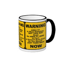 Señal de peligro de la parodia del ~ del área 51 taza de café