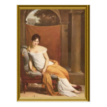 Señora en un sofá tarjetas postales