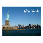 Señora Liberty Watches Over NYC (color) Postales