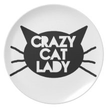 Señora loca del gato plato