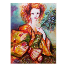 SEÑORA ROMÁNTICA WITH SPARKLING PEACOCK FEATHER TARJETA POSTAL