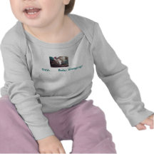 Shhh…. ¡El dormir del bebé! Camisetas