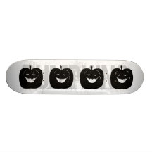 Silueta de la calabaza de Halloween. Negro Monopatin Personalizado