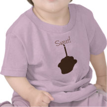Silueta de la magdalena del chocolate camiseta