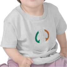 Símbolo de paz irlandés de la bandera camiseta