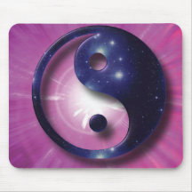 Símbolo del universo de Yin y de Yang Alfombrillas De Ratón