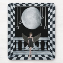 Sitio a cuadros y luna Mousepad del ángel gótico