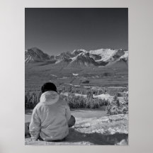 Snowboarder que mira Lake Louise Posters