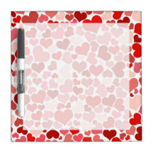 Sombras del fondo rosado y rojo de los corazones pizarras blancas de calidad