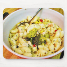 Sopa de tallarines del pollo tapetes de raton