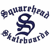 Squarehead anda en monopatín sudadera con capucha 