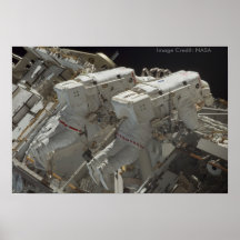 STS -117 que construye la estación espacial intern Posters
