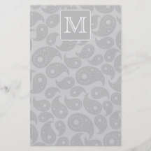 Su letra. Modelo gris de Paisley con el monograma Tarjetones