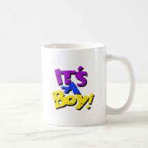 Su un muchacho tazas de café