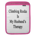 Subir rocas es la terapia de mi marido funda para iPads