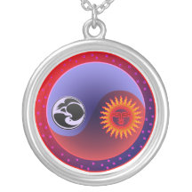 Sun y luna en equilibrio el collar de Yin Yang