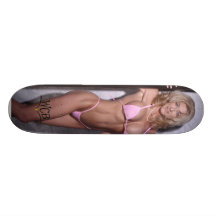 Tablero salvaje del bikini de la costa monopatin